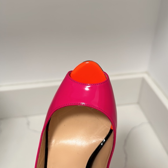 Christian Louboutin patent leather sling back sandals, size 37 - Picture 11 of 13